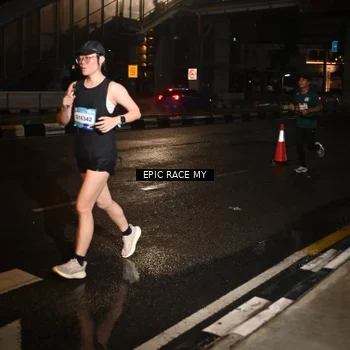 Runner Photo 7708525