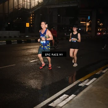 Runner Photo 7708537