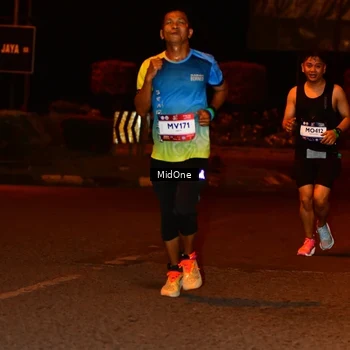 Runner Photo 7708541