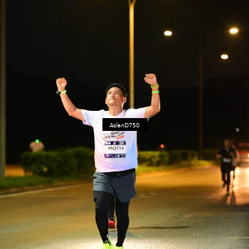 Runner Photo 7708552