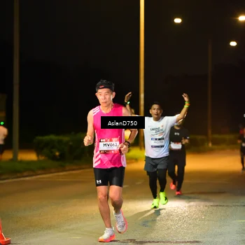 Runner Photo 7708574