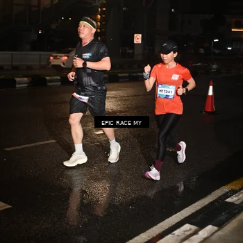 Runner Photo 7708579