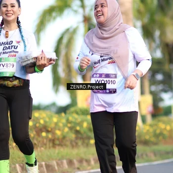 Runner Photo 7708582