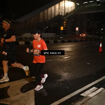 Runner Photo 7708584