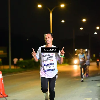 Runner Photo 7708611
