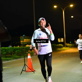 Runner Photo 7708620
