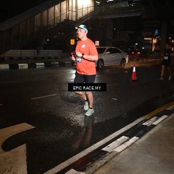 Runner Photo 7708624