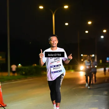 Runner Photo 7708634