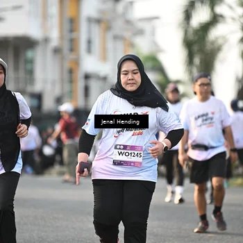 Runner Photo 7708636