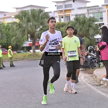 Runner Photo 7708645