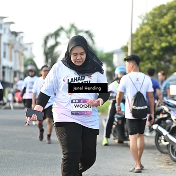 Runner Photo 7708649