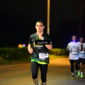Runner Photo 7708666