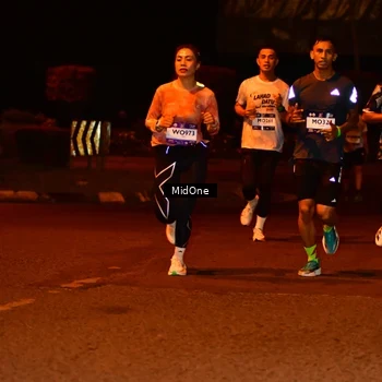 Runner Photo 7708682