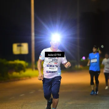 Runner Photo 7708699