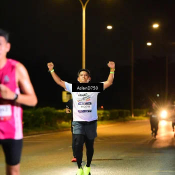 Runner Photo 7708700