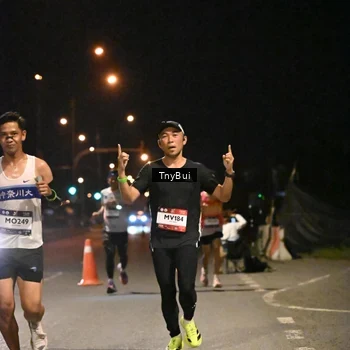 Runner Photo 7708711