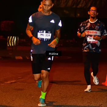 Runner Photo 7708729