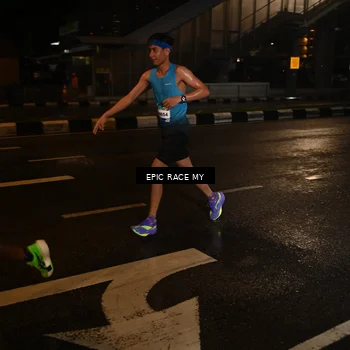 Runner Photo 7708747