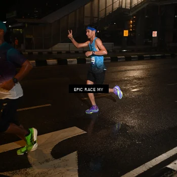 Runner Photo 7708748