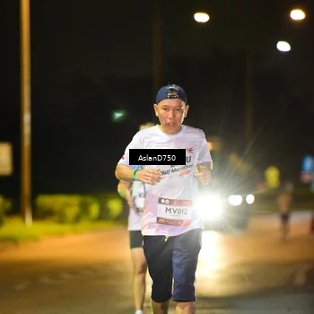 Runner Photo 7708753