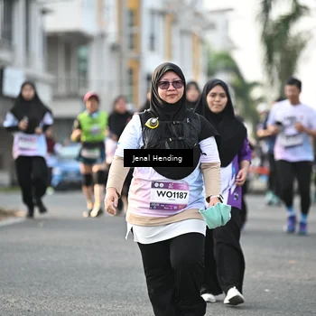 Runner Photo 7708761