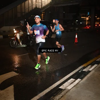 Runner Photo 7708783