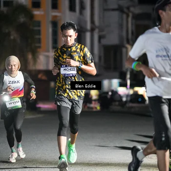 Runner Photo 7708784