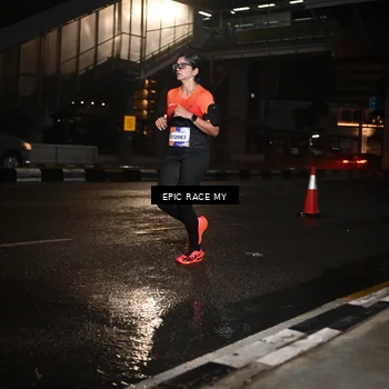 Runner Photo 7708822