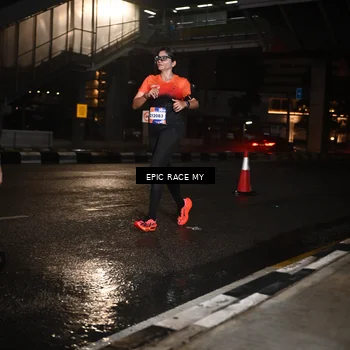Runner Photo 7708825