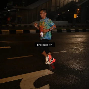 Runner Photo 7708832