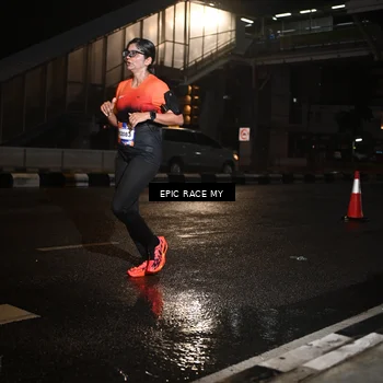Runner Photo 7708834