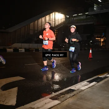 Runner Photo 7708849