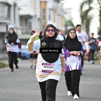 Runner Photo 7708852