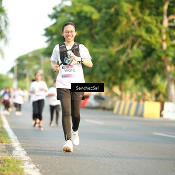 Runner Photo 7708858