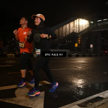 Runner Photo 7708861
