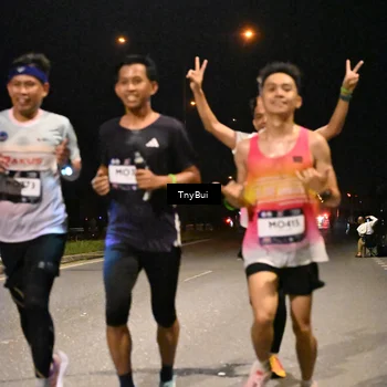 Runner Photo 7708863