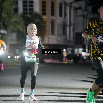 Runner Photo 7708867