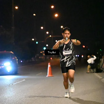 Runner Photo 7708869