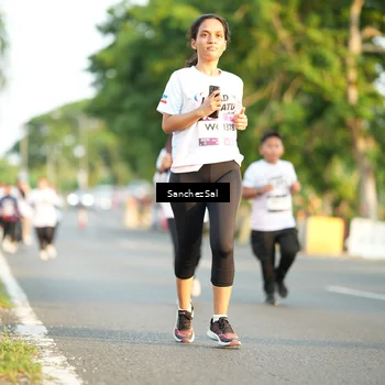 Runner Photo 7708870