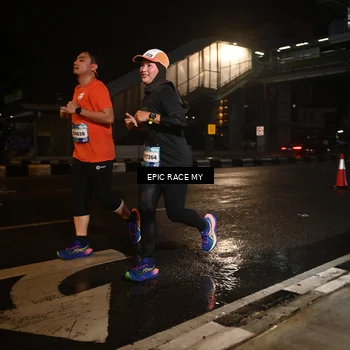 Runner Photo 7708871