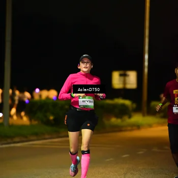 Runner Photo 7708876
