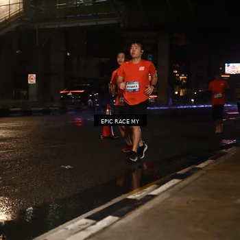 Runner Photo 7708878