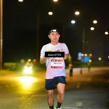 Runner Photo 7708882