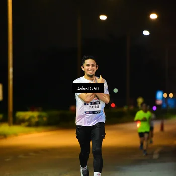 Runner Photo 7708893