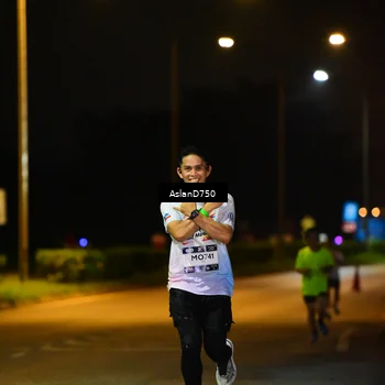 Runner Photo 7708894