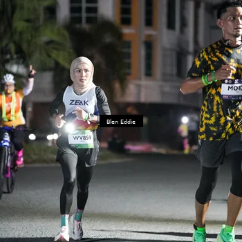 Runner Photo 7708904
