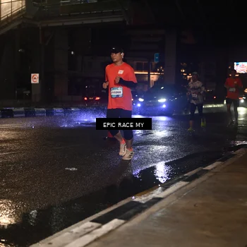 Runner Photo 7708917