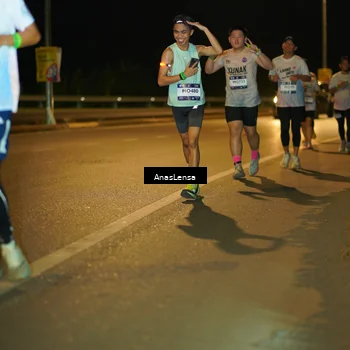 Runner Photo 7708937