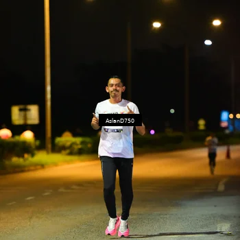 Runner Photo 7708940