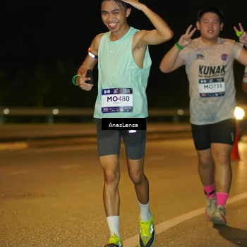Runner Photo 7708941